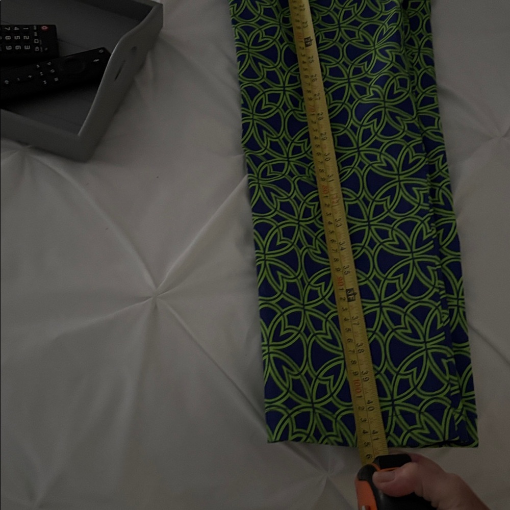NWT Gretchen Scott Designs Blue and Green Patterned Pants - Picture 9 of 9